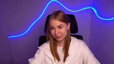 Emilia online show from 8, 10, 2025