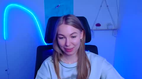 Emilia online show from 2, 12, 2025