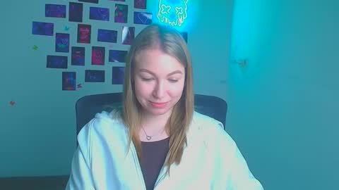 Emilia online show from 20, 4, 2026
