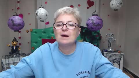 Snapshot of emiliagree chatting on 24, 10, 2025 EmiliaGree online show from 24, 10, 2025