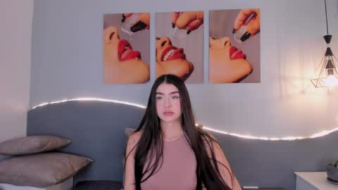 Emilie online show from 13, 5, 2026