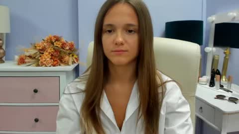 Snapshot of emilly_lust99 chatting on 10, 7, 2026 Emilly online show from 10, 7, 2026