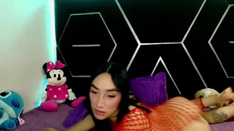 emillystonex online show from 27, 2, 2025