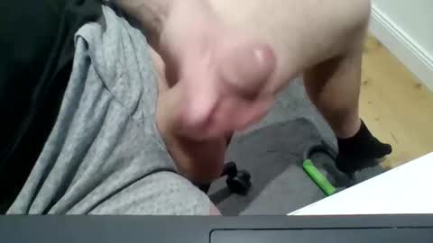 Snapshot of emilmirror chatting on 31, 3, 2026 emilmirror online show from 31, 3, 2026
