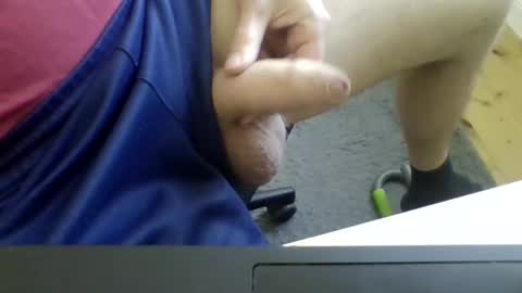 Snapshot of emilmirror chatting on 17, 4, 2026 emilmirror online show from 17, 4, 2026