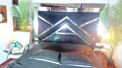 Emily  online show from 10, 9, 2025