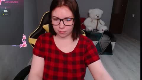 Emily 3 online show from 24, 9, 2025
