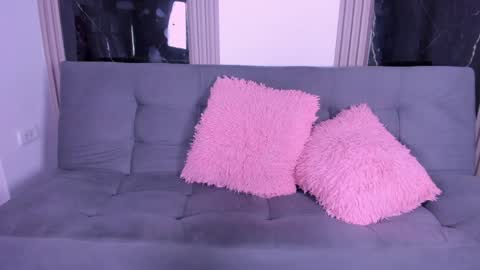 Emery online show from 16, 4, 2026