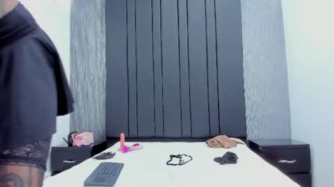 Emily online show from 22, 7, 2026