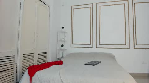 emily_gaviria1 online show from 28, 2, 2026