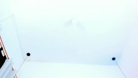 Emi  online show from 20, 1, 2025