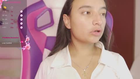 Snapshot of emily_jonexs_ chatting on 15, 2, 2026 mily online show from 15, 2, 2026