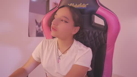 mily online show from 18, 6, 2026