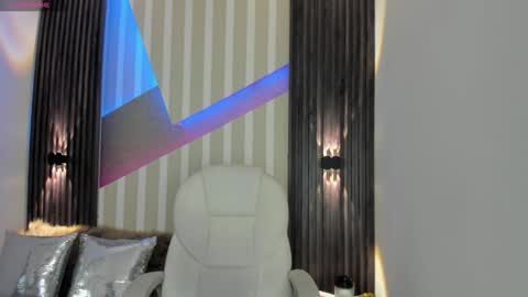 Emily online show from 29, 1, 2025