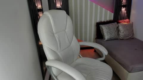 Emily online show from 20, 9, 2025