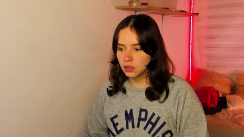 emily_lindey online show from 12, 11, 2025