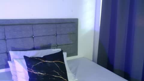 Snapshot of emily_milff chatting on 10, 7, 2026 emily_milff online show from 10, 7, 2026