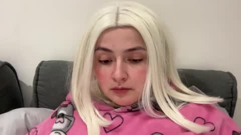 emily_morning_dew online show from 14, 1, 2026