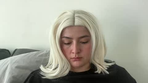 emily_morning_dew online show from 14, 3, 2026