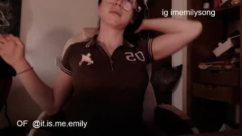 emily_pearl_ online show from 10, 4, 2026