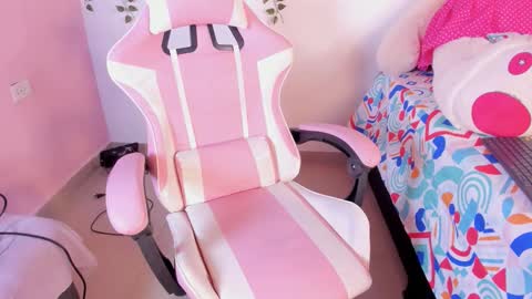 Emily online show from 11, 10, 2025