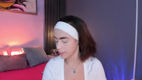 Emily  online show from 23, 12, 2025