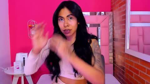 Snapshot of emily_sexy3 chatting on 27, 9, 2025 Emily online show from 27, 9, 2025