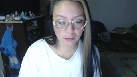 Snapshot of emily_sexy69 chatting on 26, 9, 2025 Emily online show from 26, 9, 2025