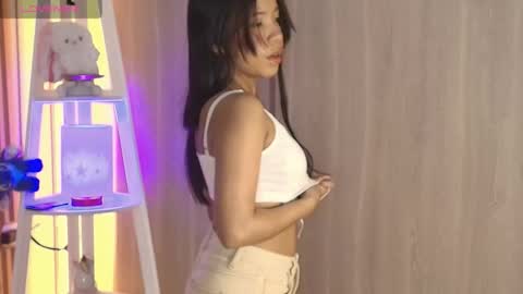 Emily online show from 5, 3, 2026