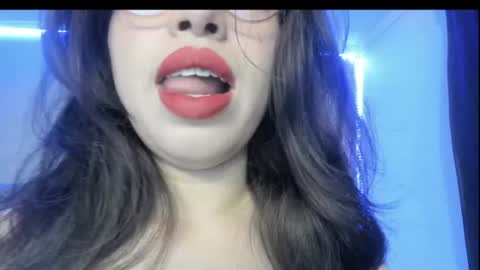  Vanesa  online show from 11, 6, 2026