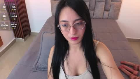 emily_vermont online show from 9, 4, 2026