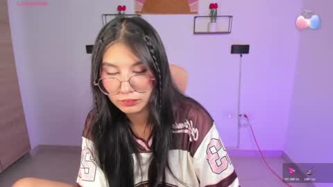 Snapshot of emily_villamil_ chatting on 20, 6, 2026 Emi online show from 20, 6, 2026