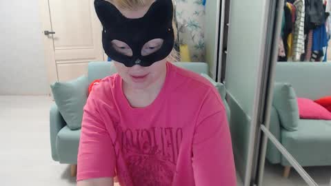 Emily online show from 6, 4, 2026