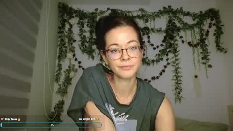 Snapshot of emilyalexa chatting on 15, 6, 2026 Emily Alexa online show from 15, 6, 2026