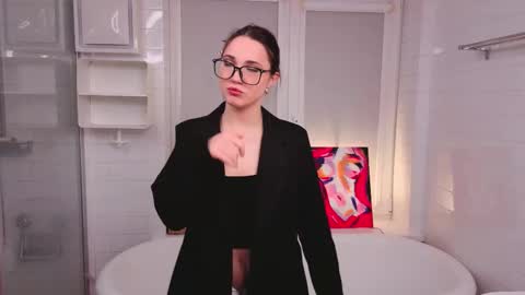 Emily online show from 4, 12, 2025