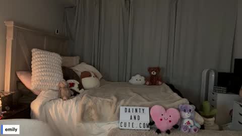 emilyfawn online show from 5, 3, 2026