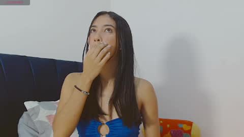 EMILY GAVIRIA online show from 24, 10, 2025