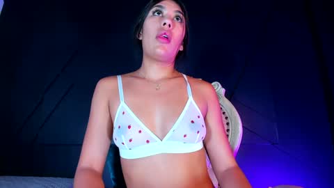 Emily online show from 23, 12, 2024