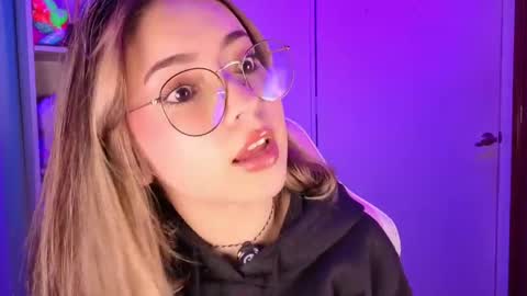 VALEEEN online show from 19, 5, 2026