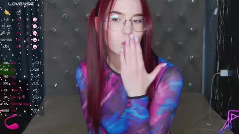 EmilyKents online show from 14, 2, 2025