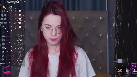 EmilyKents online show from 18, 2, 2025