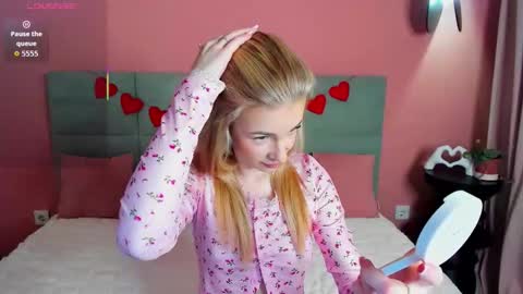 Snapshot of emilymagnificent chatting on 7, 2, 2026 emilymagnificent online show from 7, 2, 2026