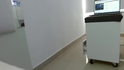 emily monrro online show from 22, 12, 2024