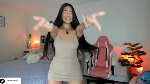 Em online show from 14, 9, 2025