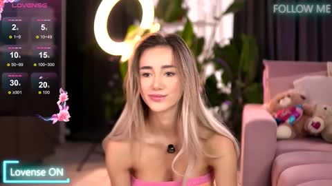 Emily online show from 27, 9, 2025