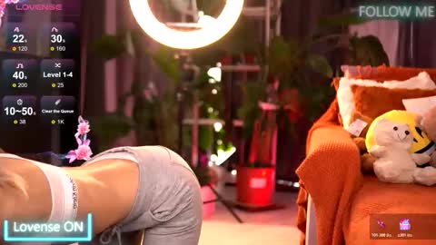 Emily online show from 24, 11, 2025