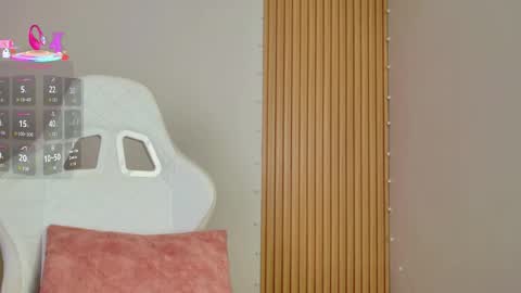 Emily  online show from 12, 11, 2025