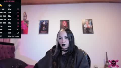  Emily Support me to have 100 likes plx online show from 29, 1, 2025