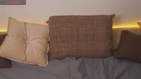 Snapshot of emilytrays chatting on 22, 1, 2025 Emily wish-list  online show from 22, 1, 2025