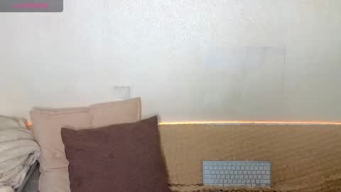 Snapshot of emilytrays chatting on 5, 2, 2026 Emily wish-list online show from 5, 2, 2026